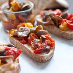 Tomato and mushrooms chutney