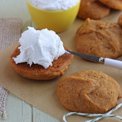 Pumpkin Whoopie Pies