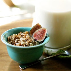 Easy Raw Almond Milk