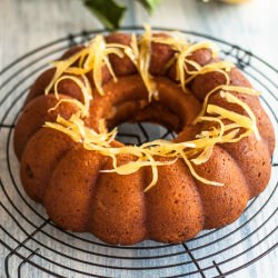 Lemon bundt cake