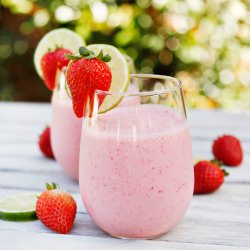 Strawberry Lime Vegan Smoothie
