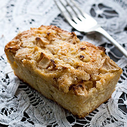 Wholegrain Apple Ginger Cakes