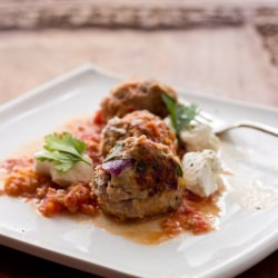 Meatballs in sauce