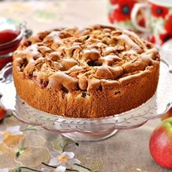 Easy Apple Cake
