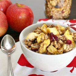 Apple Pie Granola