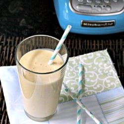 Peaches & Vanilla Cream Smoothies