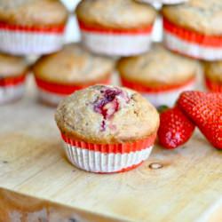 Banana, Berry Weet-bix Muffins