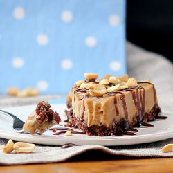 Healthy Chocolate Peanut Butter Pie