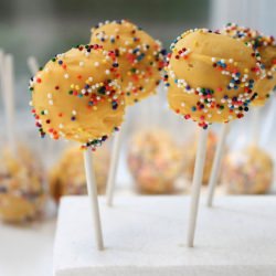 Blondie Cake Pops