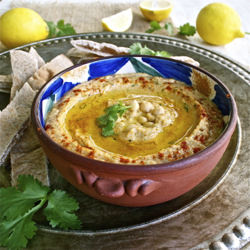 Lemon and Coriander Hummus