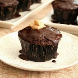 Peanut Butter Cream Filled Cupcakes