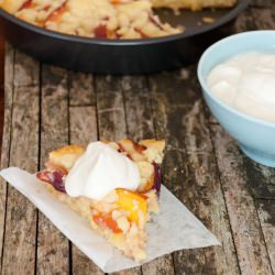 Nectarine streusel
