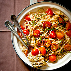 Spaghetti with Grape Tomatoes