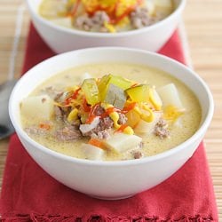 Slow Cooker Cheeseburger Soup