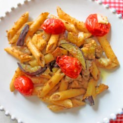 Macaroni with Eggplant and Tomato