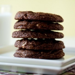 Chewy Chocolate Almond Cookies