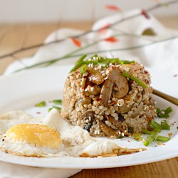 Zucchini, mushroom, nut chicken