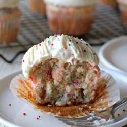 Funfetti Cupcakes