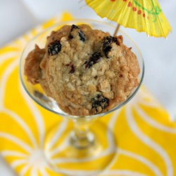 Pina Colada-Oatmeal Cookies