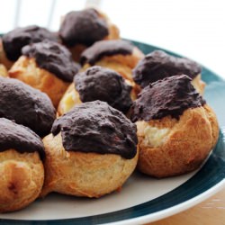 Cream Puffs w/ Vanilla Pastry Cream