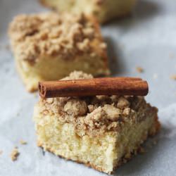 Chai-Spiced Crumb Coffee Cake