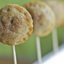 Apple Pie Pops