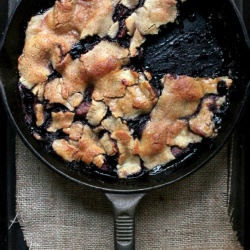 Skillet Apple Berry Pie