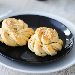 Twist Buns
