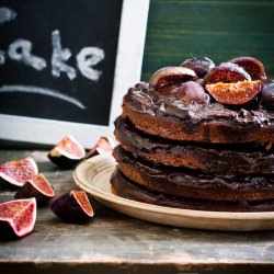 Chocolate Cake with Caramelized Fig