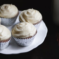Honey cupcakes