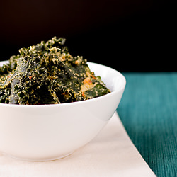 Spicy Tahini Kale Chips