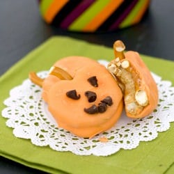 Peanut Butter Pretzel Pumpkins