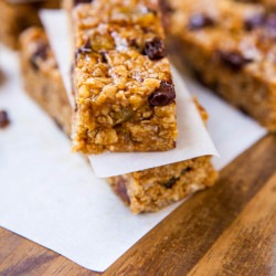 No-Bake PB Choc Chip Granola Bars