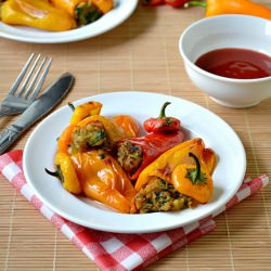 Potato Spinach Stuffed Peppers