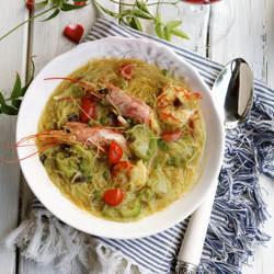 Sponge Gourd Soup with Misua, Shrim