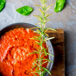 Sweet Red Sauce for Pizzas