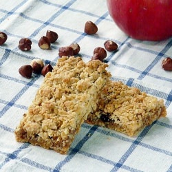 White Chocolate and Nuts Oatmeal Bars