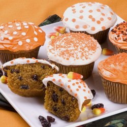 Pumpkin Raisin Party Cupcakes