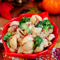 Broccoli-Chicken Mac & Cheese