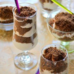 Cream with Oreo Cookies