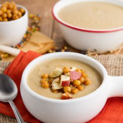 Curried Cauliflower & Apple Soup