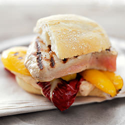 Sandwich With Tuna And Peppers