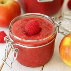 Raspberry Apple Sauce