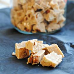 Vanilla-Almond Fudge