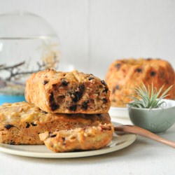 Low Fat Chocolate Chip Banana Bread