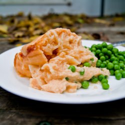 Noodle Ring with Cheese Sauce