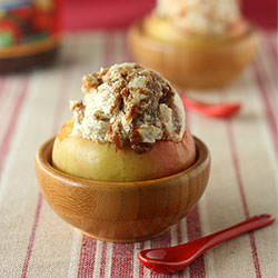 Apple Butter Cheeseake Ice Cream