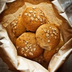 Beer-Oats Homemade Buns