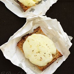 Crostini with Mozzarella