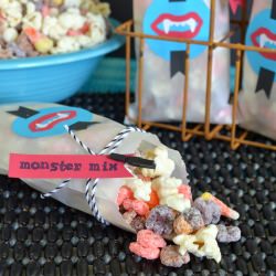 Monster Mix Popcorn Munch